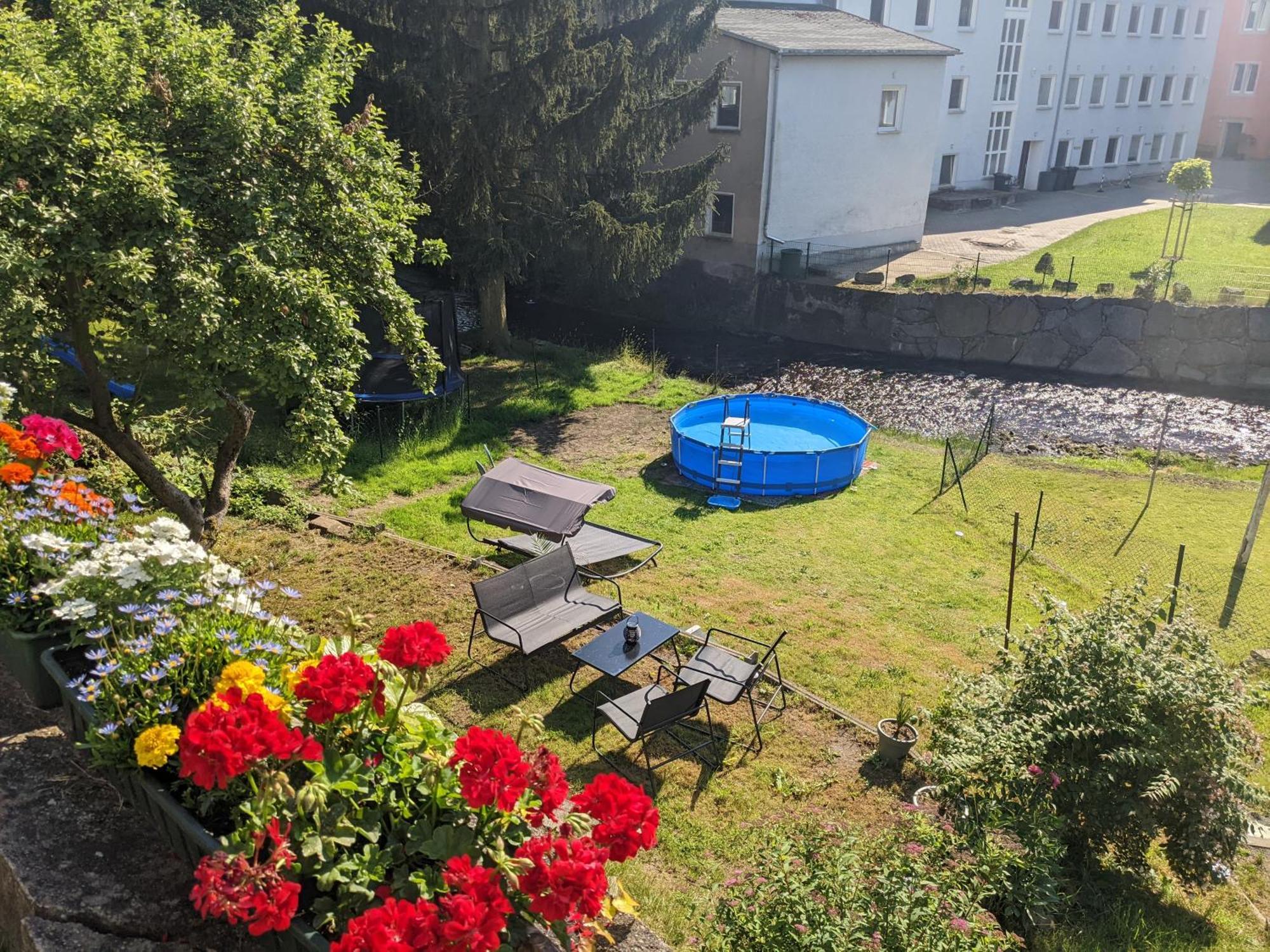 F1 - Urlaubsmagie - Helle Wohnung Mit Sauna & Pool & Whirlpool Зебниц Экстерьер фото