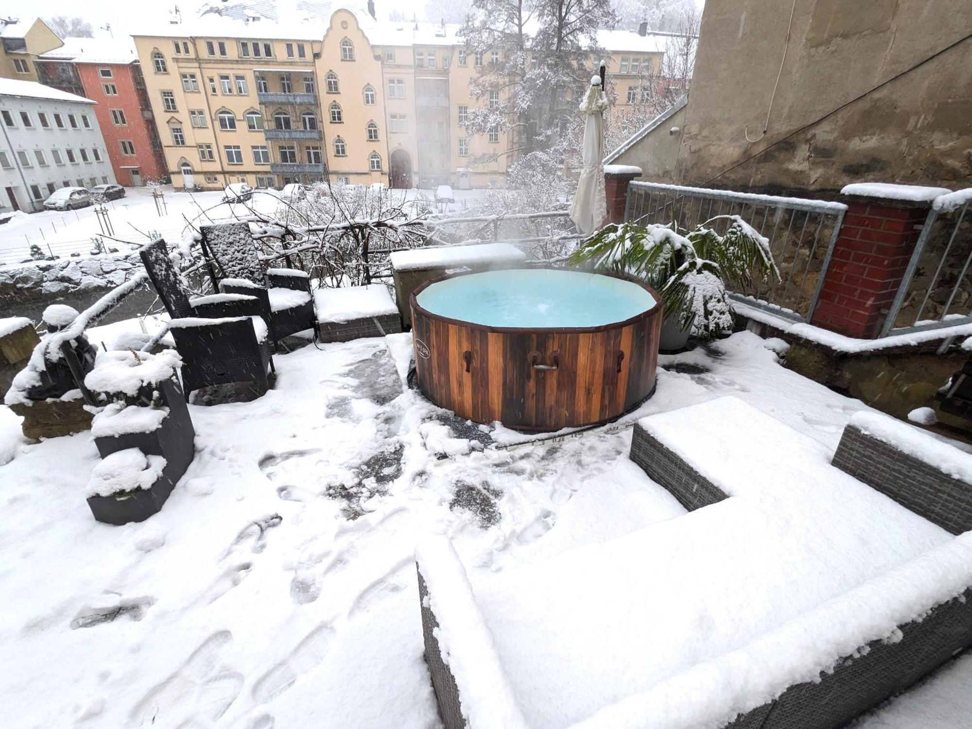 F1 - Urlaubsmagie - Helle Wohnung Mit Sauna & Pool & Whirlpool Зебниц Экстерьер фото